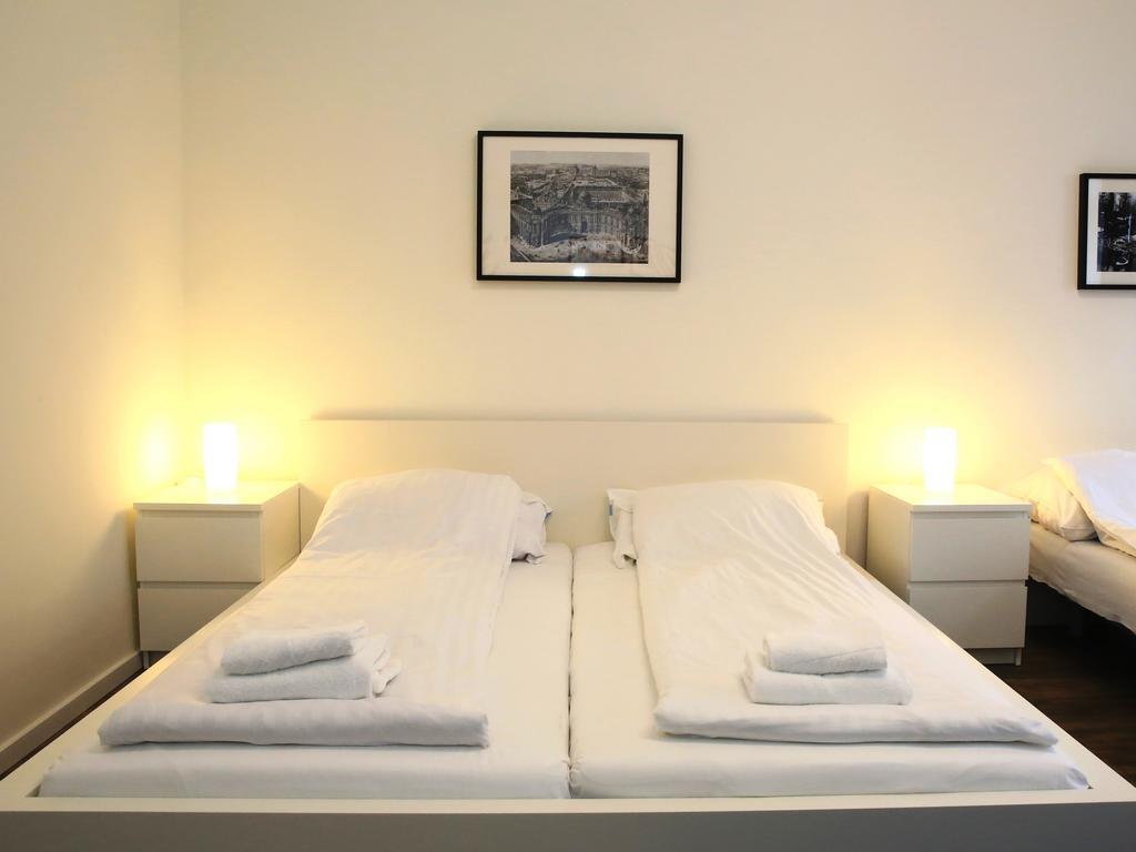 Flatprovider Comfort Eduard Apartment - Contactless Check In Wenen Kamer foto